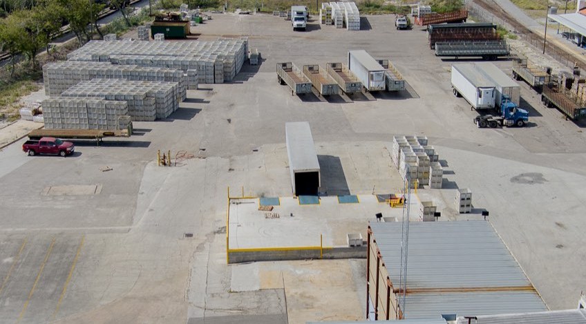 Trailers parked in rows at the Winter Haven yard.
